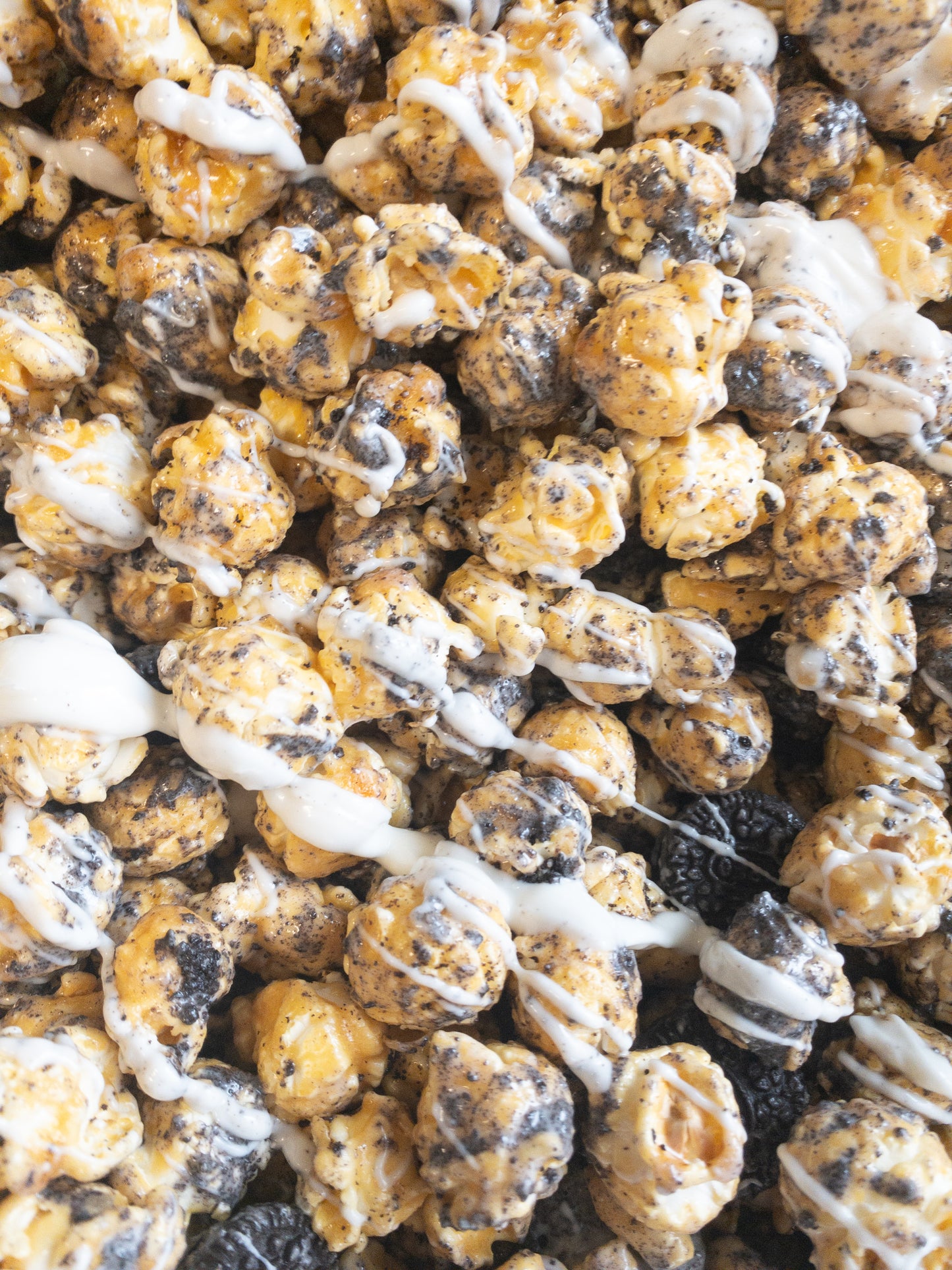 Cookies & Cream Popcorn 12.3 oz
